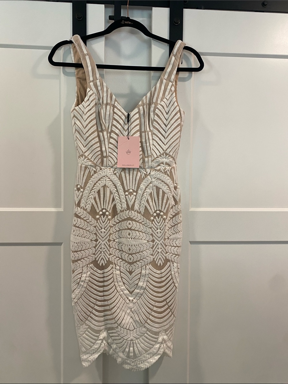 Hello Molly Beige & White Embroidered Midi Dress Size Small.
